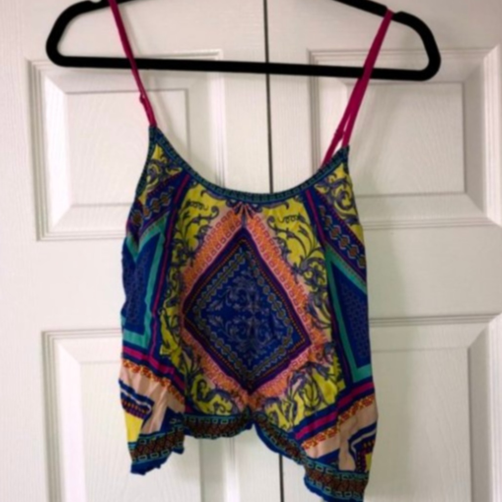 Flying Tomato Crop Top Size M